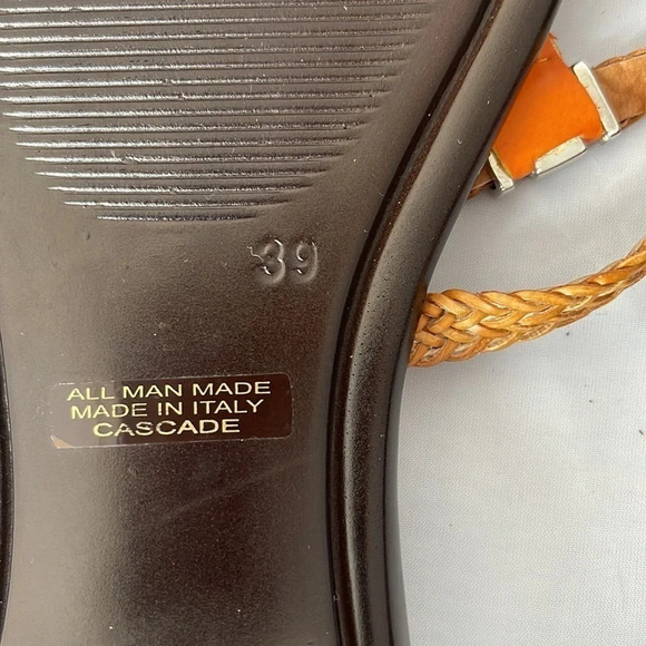 ITALIAN SHOEMAKERS Cascade Flat Sandals Orange Tan Woven Thong Open Summer 8 - Picture 6 of 8